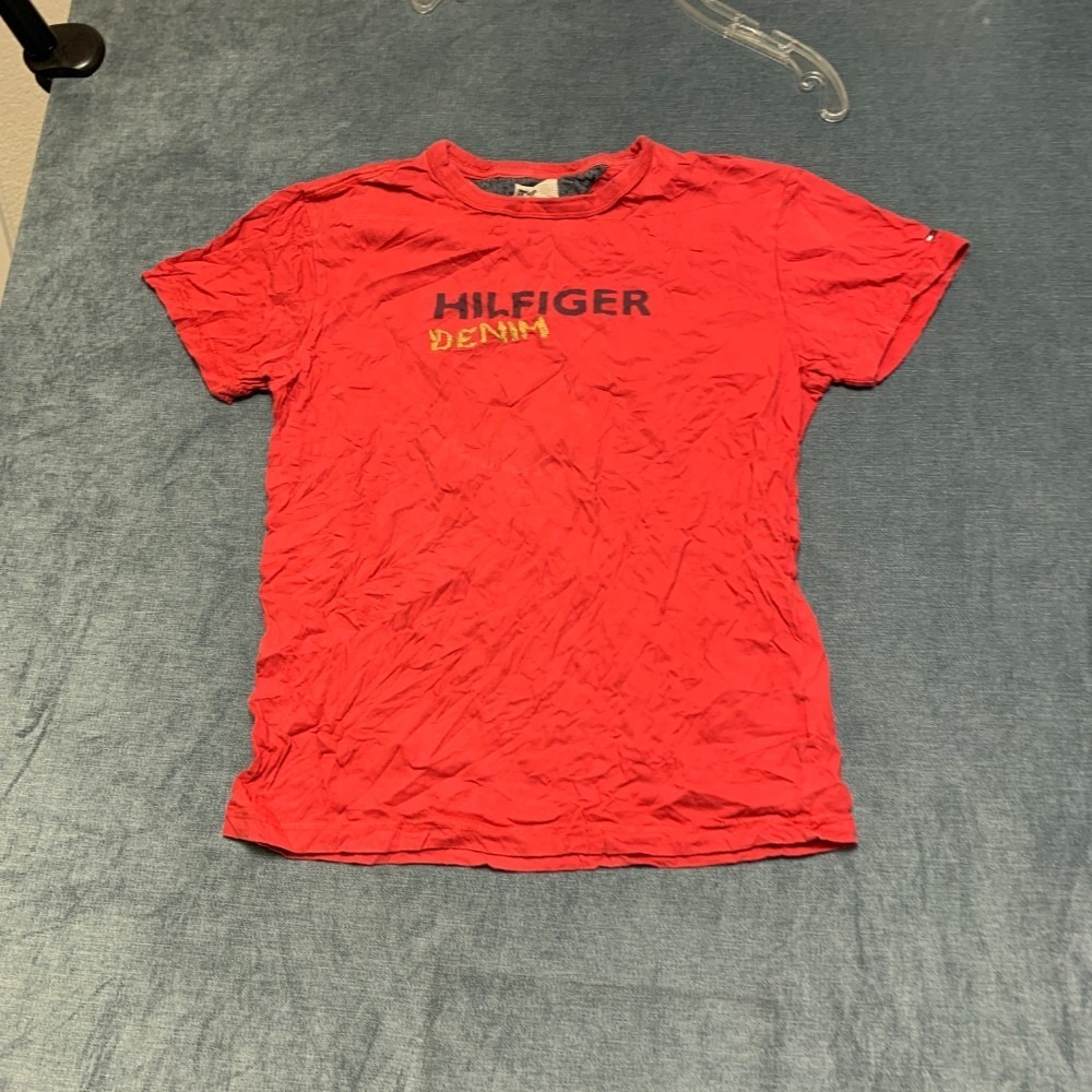 Tommy Hilfiger Denim T Shirt Mens Medium Red Spellout Logo Short Sleeve Casual